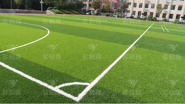 多利隆|人造草坪足球场地施工方法与工序流程介绍