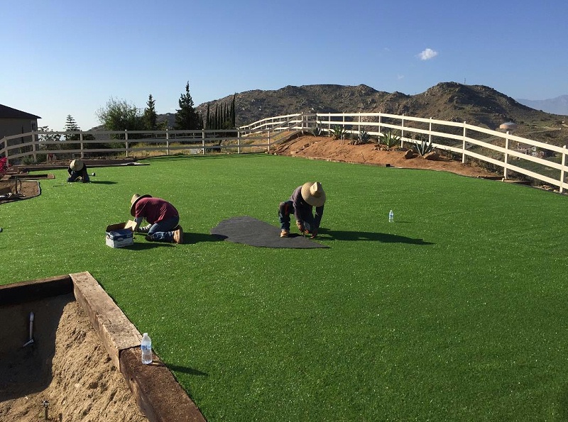 人造草坪牧场-人造草坪地垫